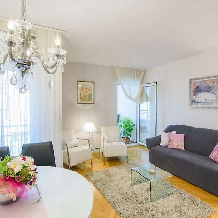 Comfortable And Stylish Apartment Split Exterior foto